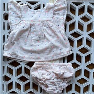 GAP Baby Girl Top & Bloomers - White with Pink & Blue Dots Fully Lined